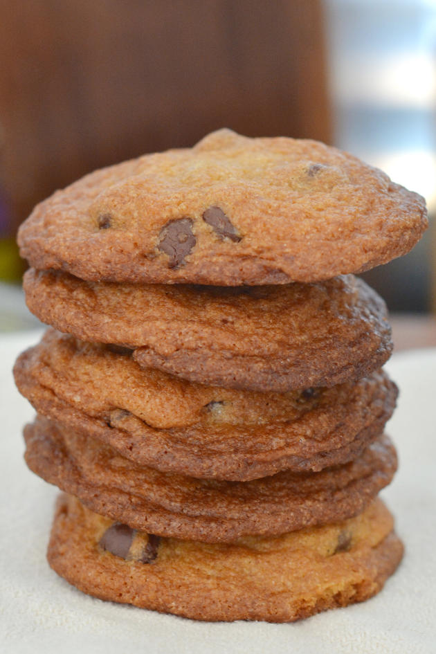 Dark Chocolate Almond Cookies - Food Fanatic